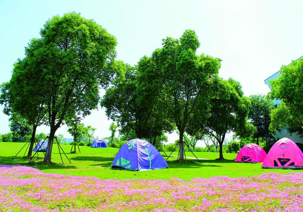 Radisson Blu Resort Wetland Park Wuxi  Esterno foto