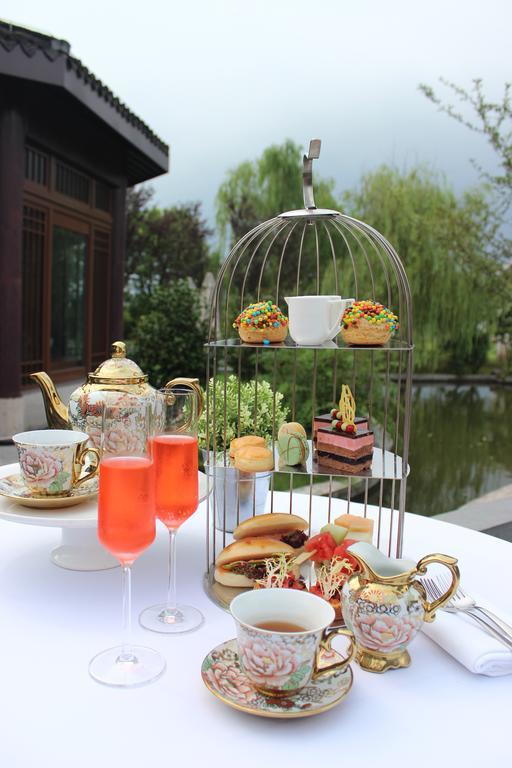 Radisson Blu Resort Wetland Park Wuxi  Esterno foto